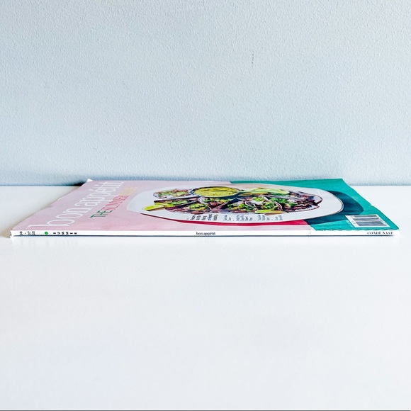 Bon Appetit June/July 2022 Magazine The Summer Issue Used - Picture 4 of 4